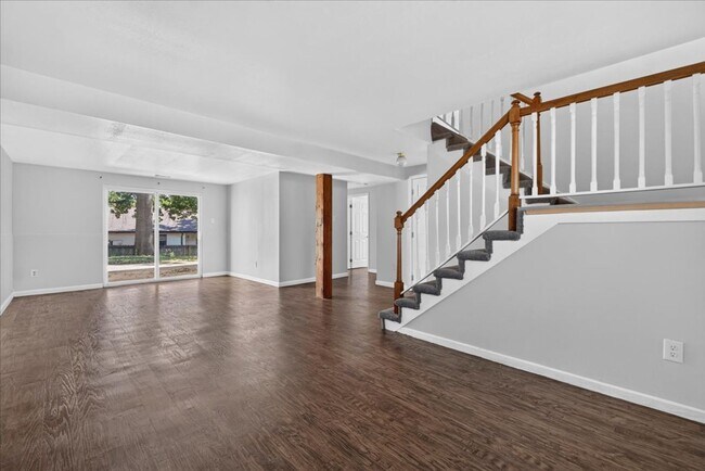 Building Photo - 18 Spring Song Ct