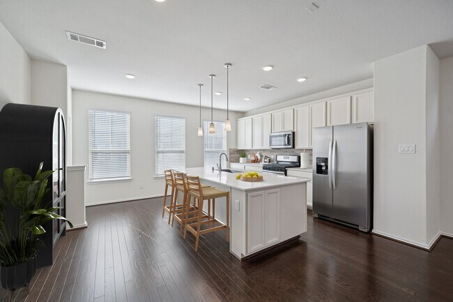 Building Photo - 8604 Hollyoaks Creek Ln