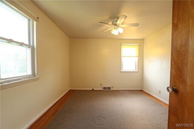 Building Photo - 105 Fernald Ave