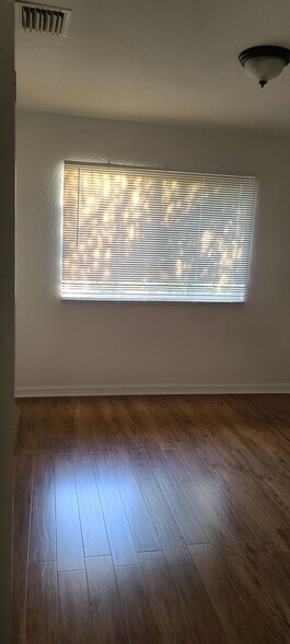 Building Photo - 3635 Sonoma Dr