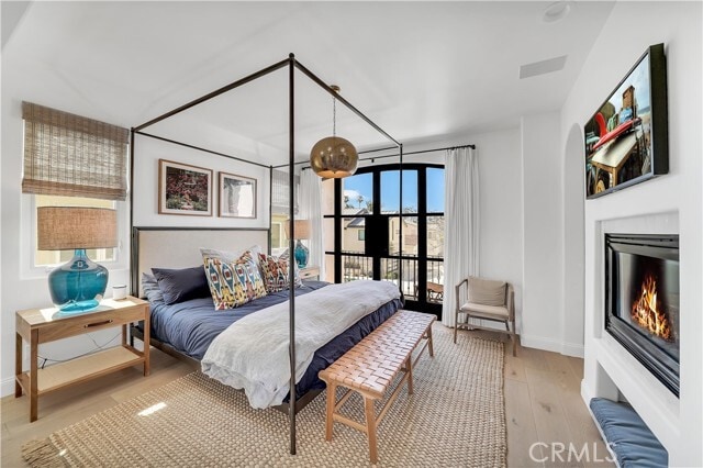 Building Photo - 412 Acacia Ave