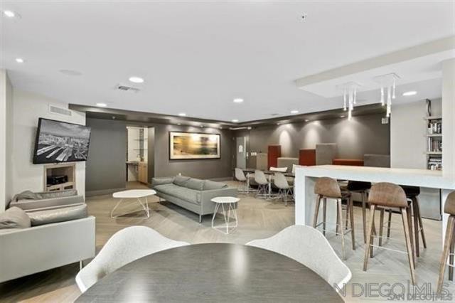 Building Photo - 1277 Kettner Blvd
