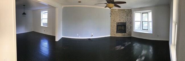 Living room and dining room (panoramic) - 1818 Alston Avenue