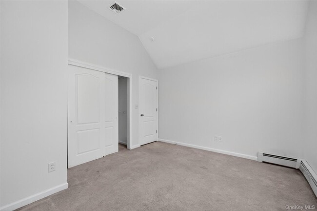 Building Photo - 1281 NY-208