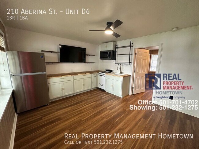 Building Photo - 210 Aberina St