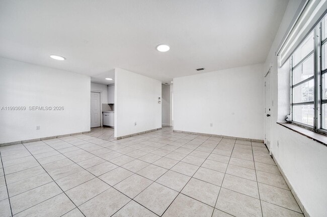 Building Photo - 13005 NW 8th Ave