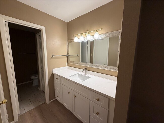 Building Photo - 14515 Wunderlich Dr