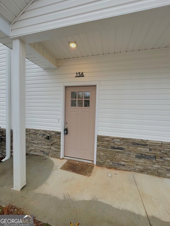 Building Photo - 156 Crest Pointe S