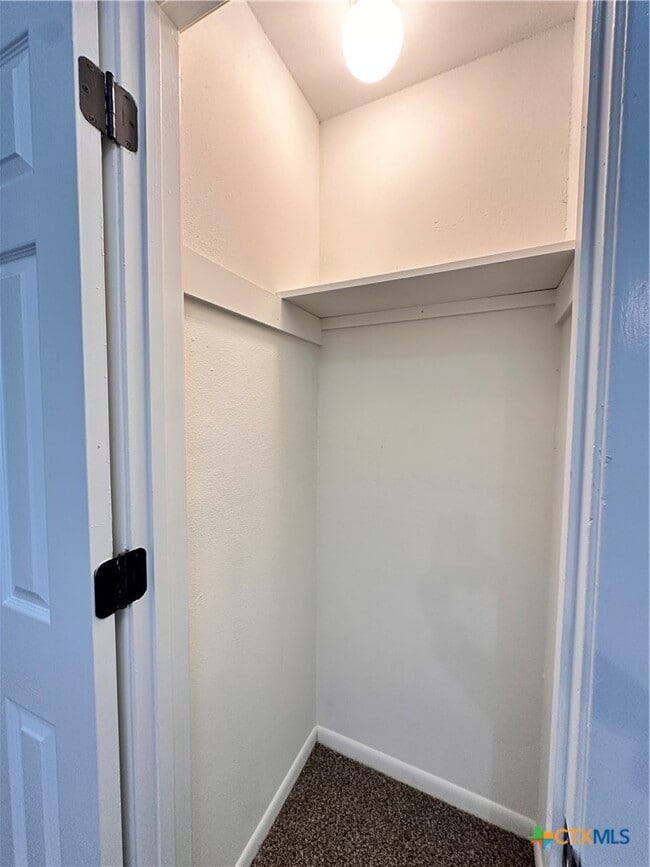 Building Photo - 1501 Earle St