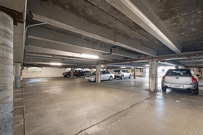 Building Photo - Remodeled Condo in the Heart of North Park