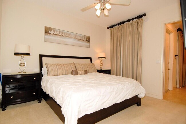 Building Photo - 4445 El Mar Dr