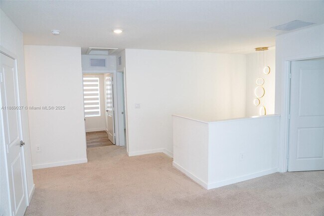 Building Photo - 12972 SW 265th Terrace