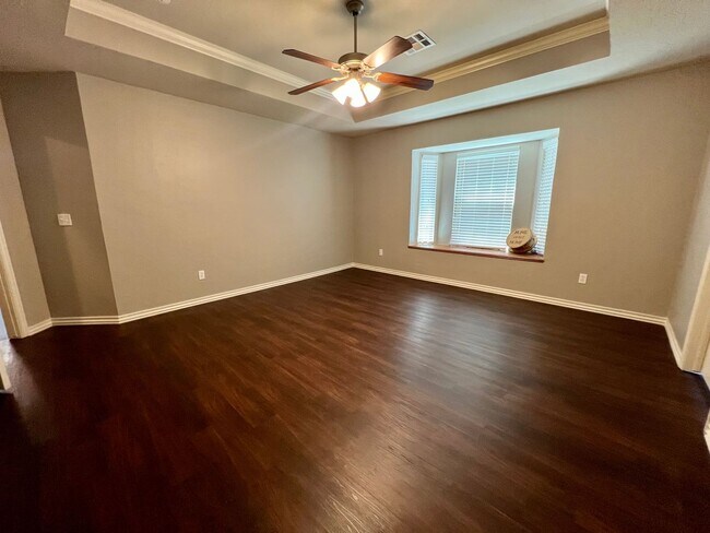 Building Photo - Wonderful Rental Home in Sycamore Creek!