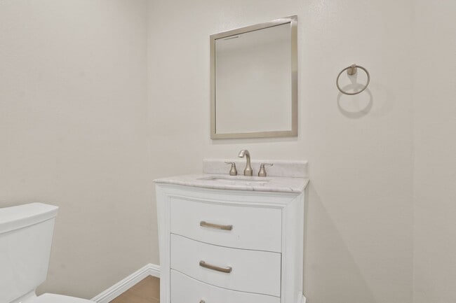 Building Photo - Recently Renovated Multi-Level Condo