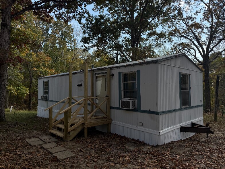 Primary Photo - 0 Acorn Village Ln