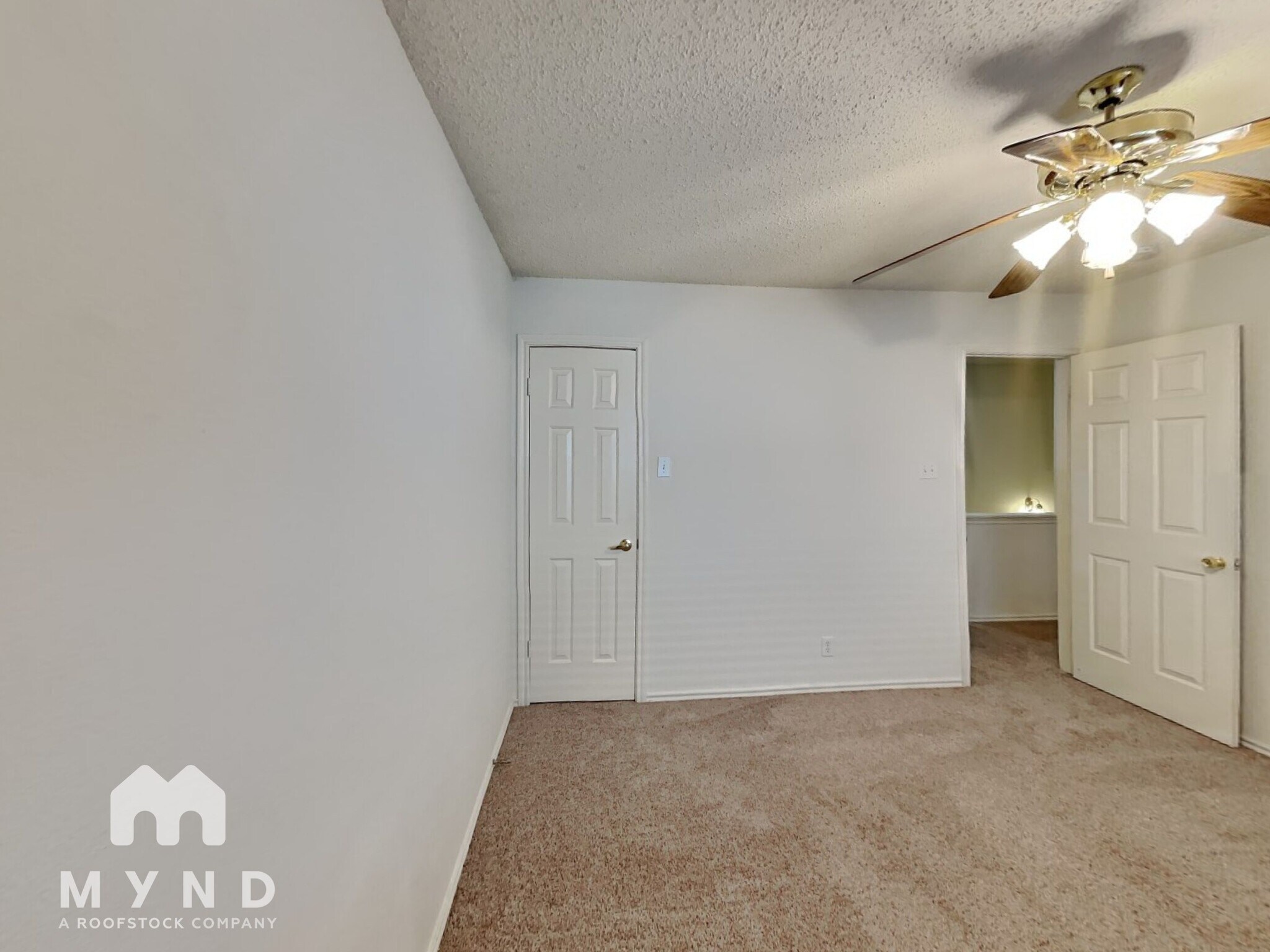 Building Photo - 205 Covala Dr