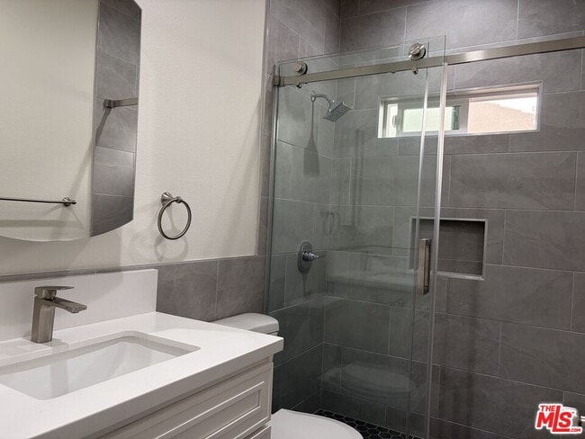 Building Photo - 9556 Lambert Cir