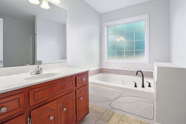 Building Photo - 3685 S Jot Dr