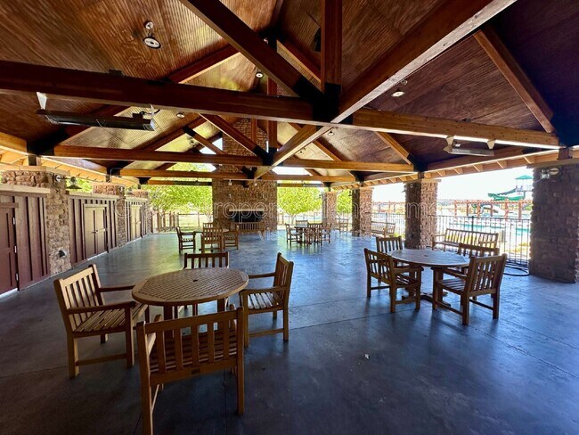 Building Photo - 3603 Mykonos Dr