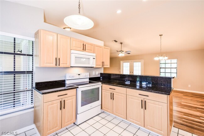 Building Photo - 1923 NE 27th Terrace