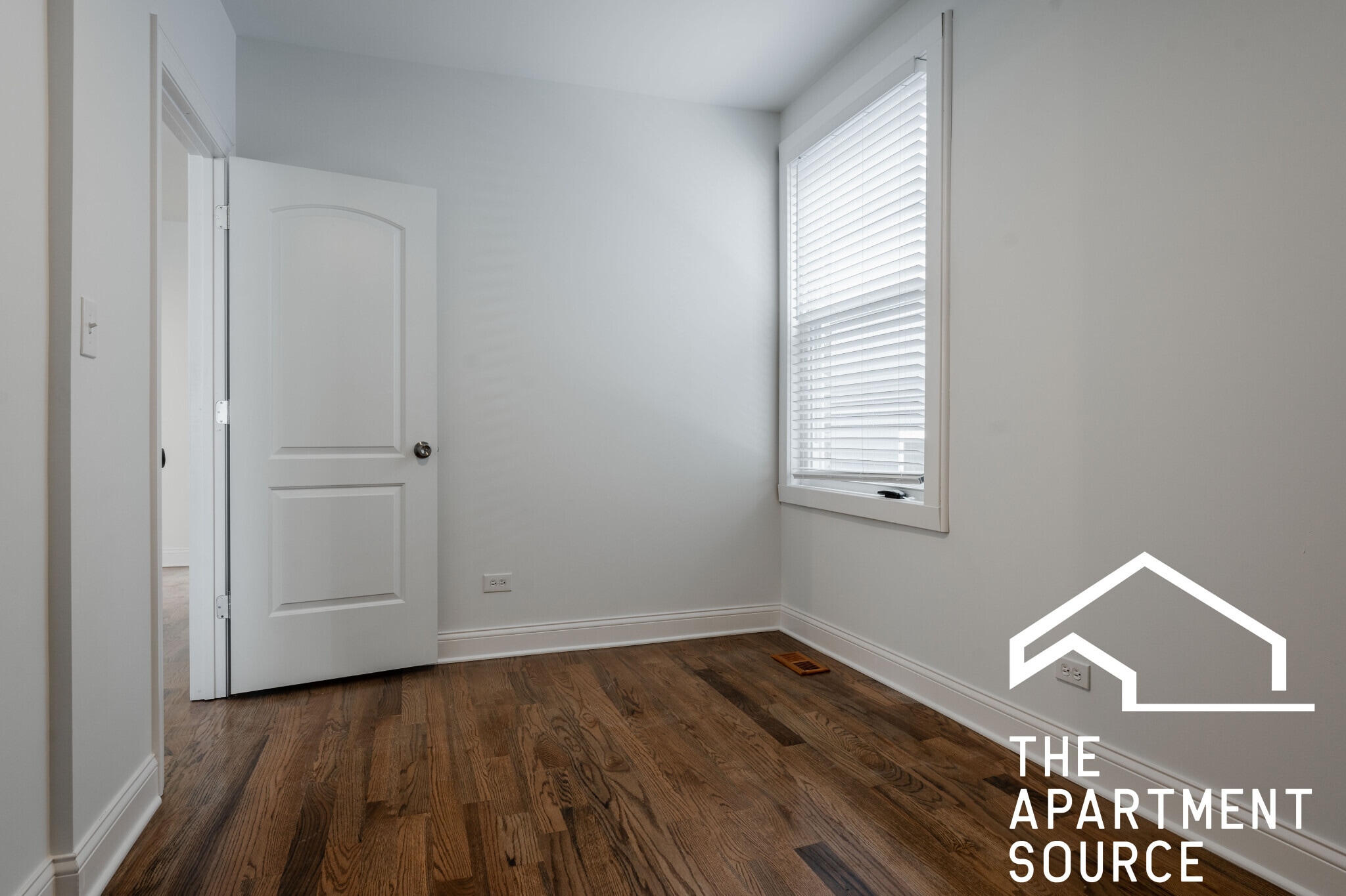 Building Photo - 2315 N Rockwell St