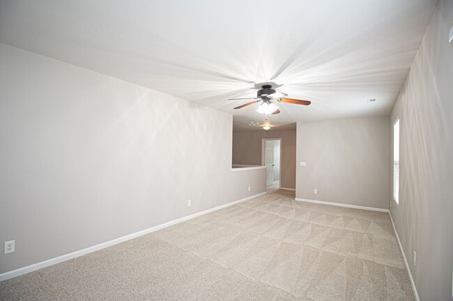 Building Photo - (Coming Soon) Beautiful 4 Bedroom Home in ...