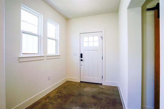 Building Photo - 108 Cardinal Wds