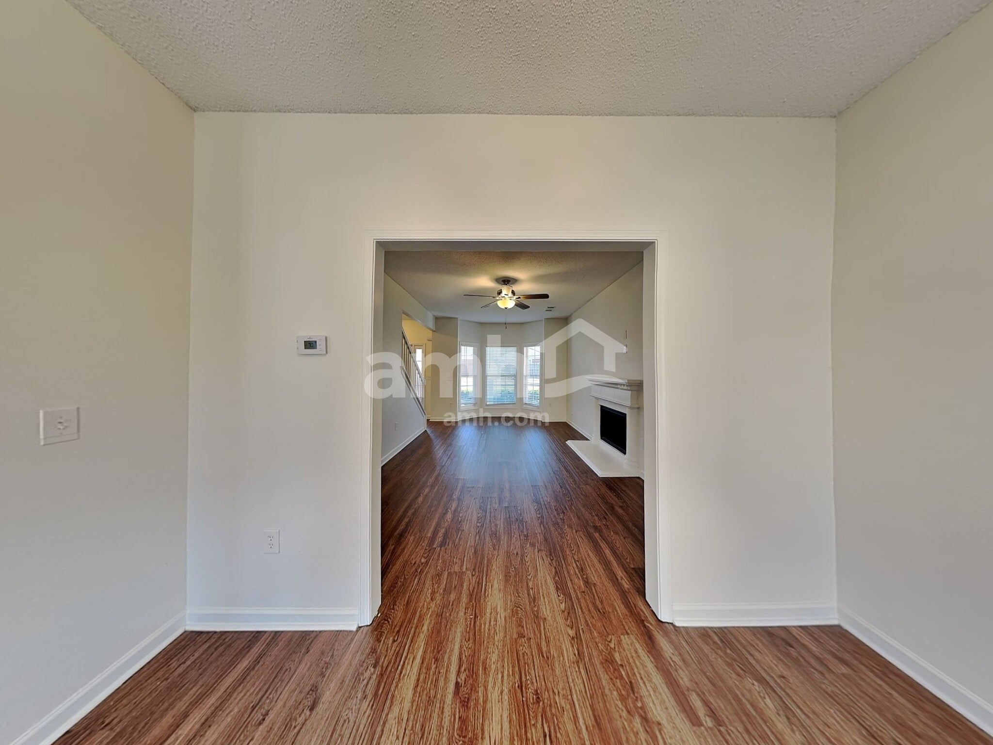 Building Photo - 2613 Newtons Crest Cir