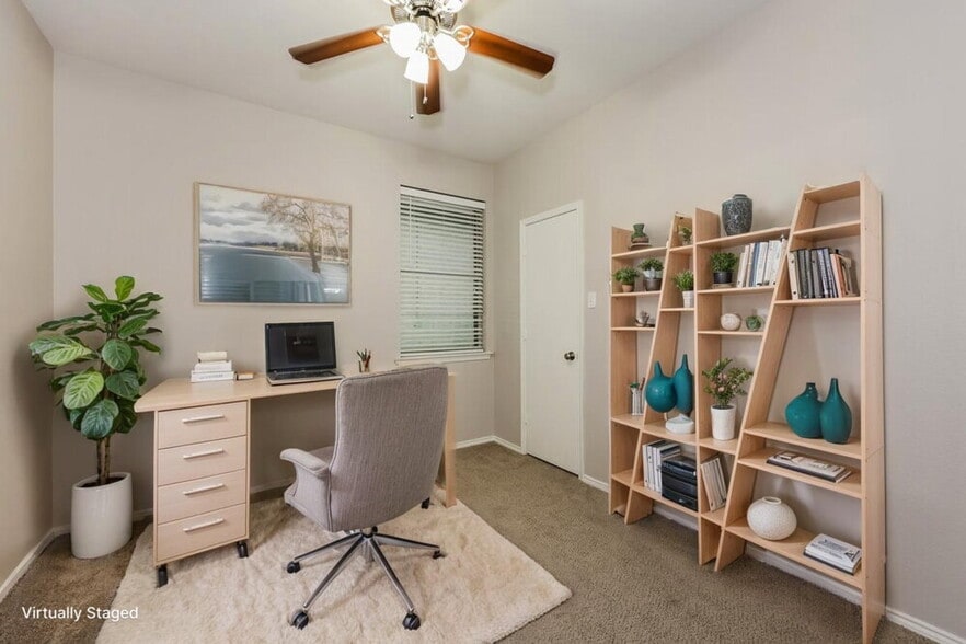 Building Photo - 9920 Legacy Dr