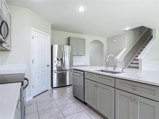 Building Photo - 3975 Silverstream Terrace