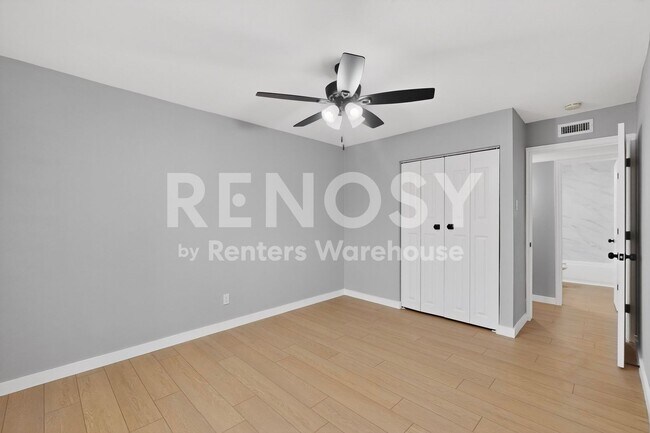 Building Photo - Carrollton GEM Ready For Move-in  ****Rent Concession - 2nd Month Free****