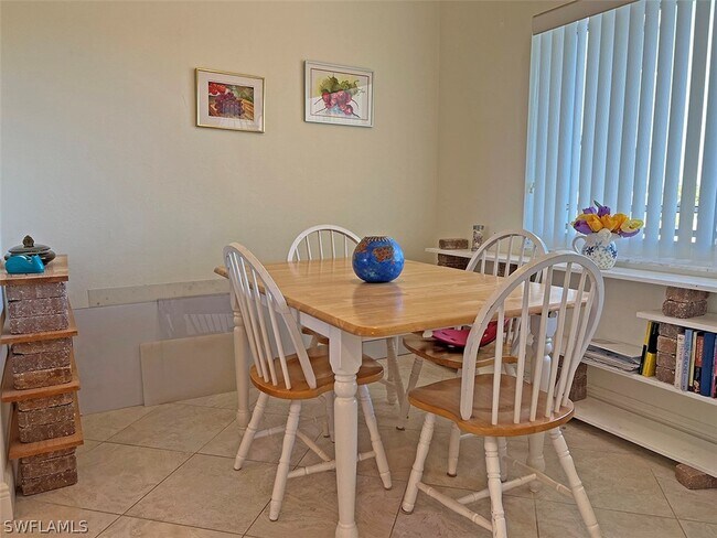 Building Photo - 15191 Cedarwood Ln