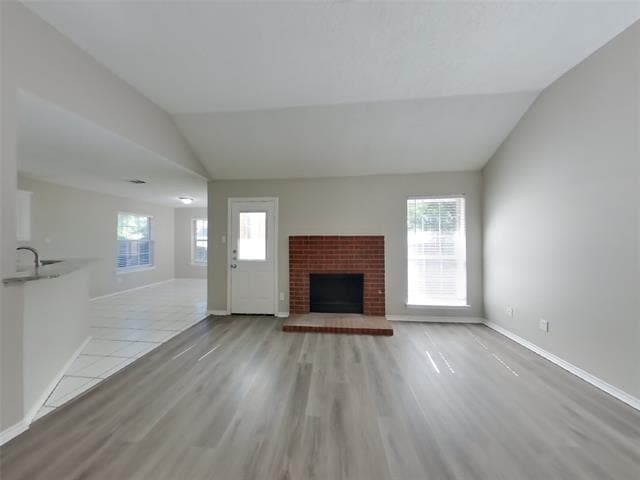 Building Photo - 1008 Brittany Dr