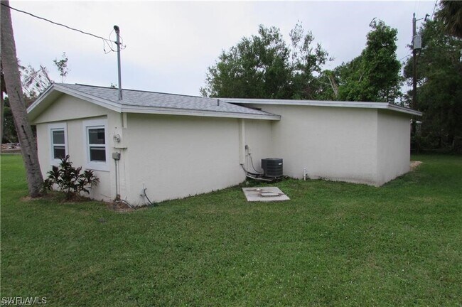 Building Photo - 8050 Cleaves Rd