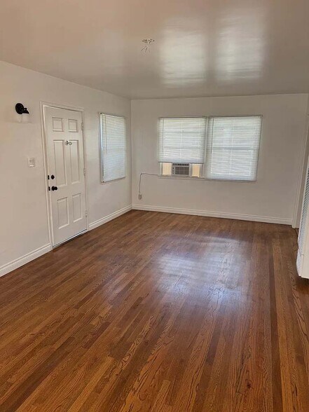 Building Photo - 25630 Lucille Ave