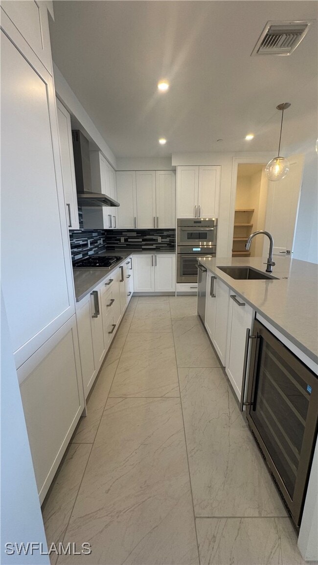 Building Photo - 1125 Central Ave