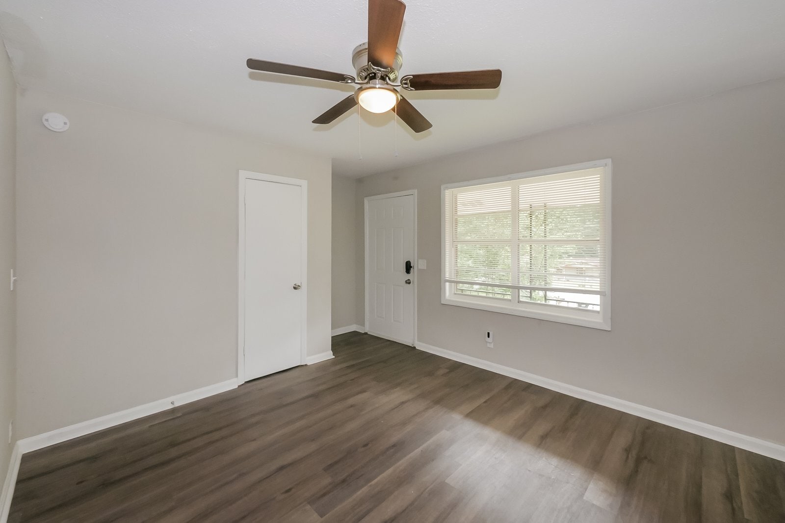 Building Photo - 5631 Mill Branch Rd