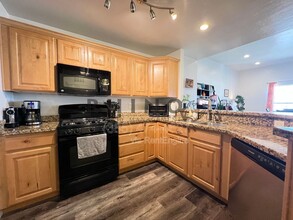 Building Photo - 4276 S Main St