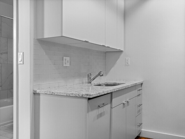 Building Photo - 791 Tremont St