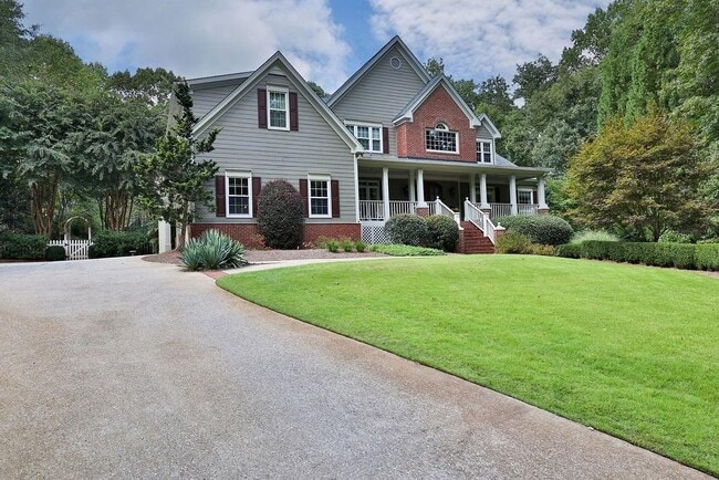 Building Photo - 1809 Wynthrop Manor Dr SW