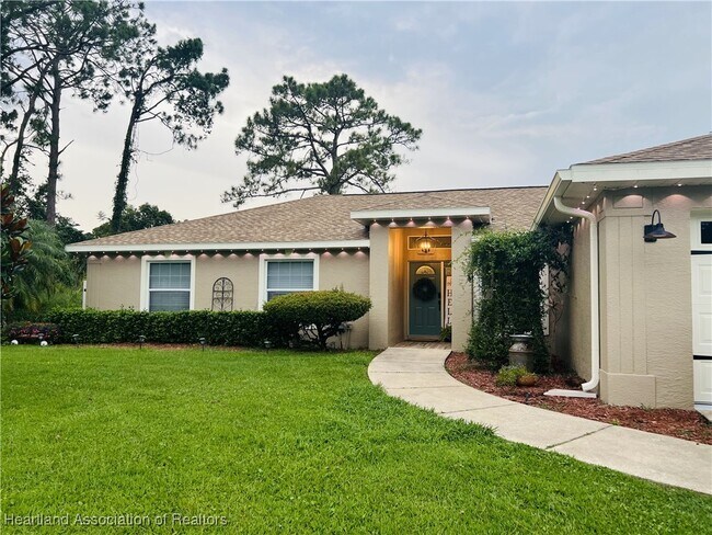 Building Photo - 3823 El Rado Ave