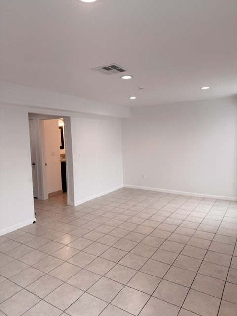 Building Photo - 14009 Bessemer St