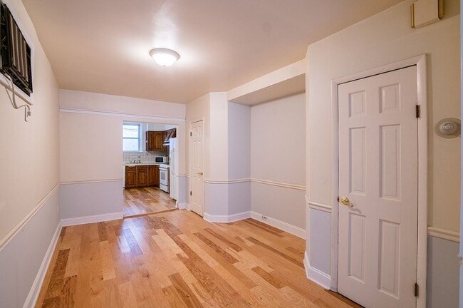 Building Photo - Three Bed East Passyunk Crossing Home