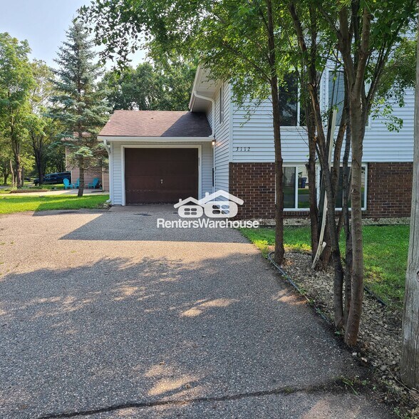 Building Photo - 3112 Park Dr