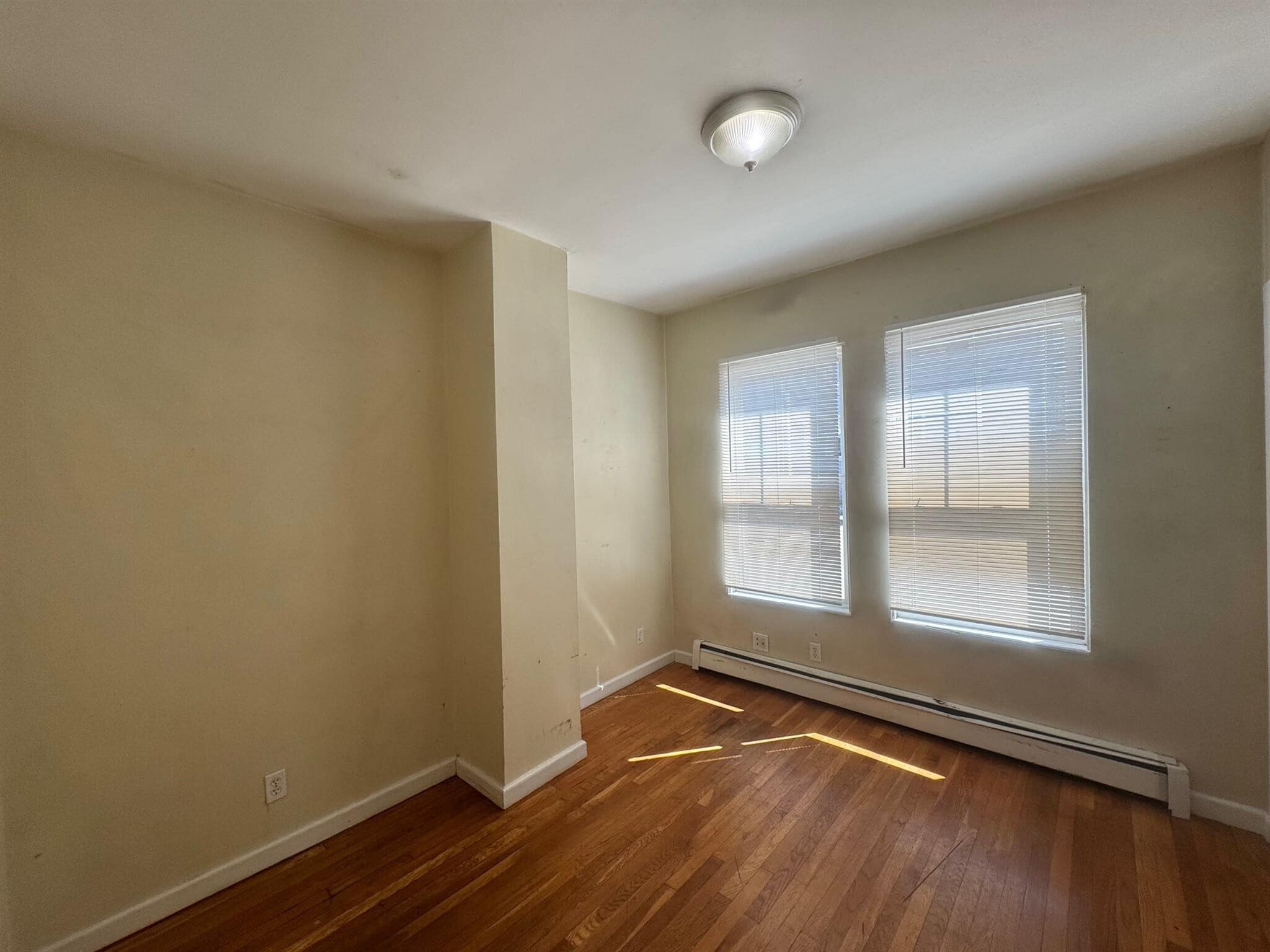 Building Photo - 71 Winchester St