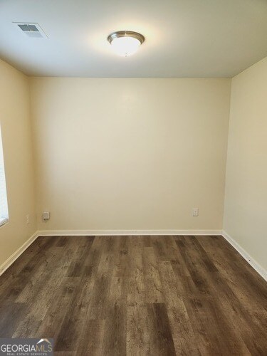 Building Photo - 335 Freeman Cir