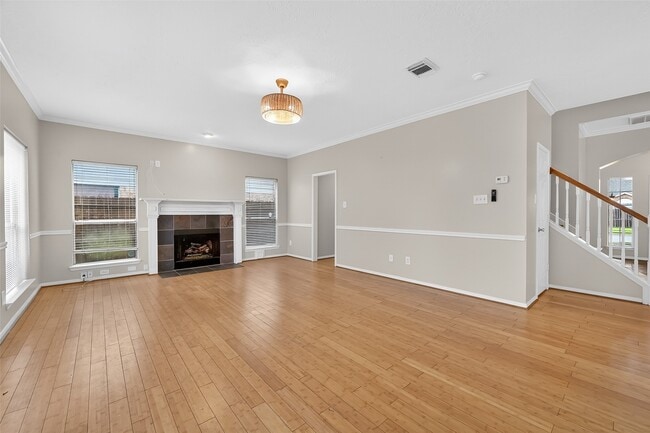 Building Photo - 21519 San Marino Dr