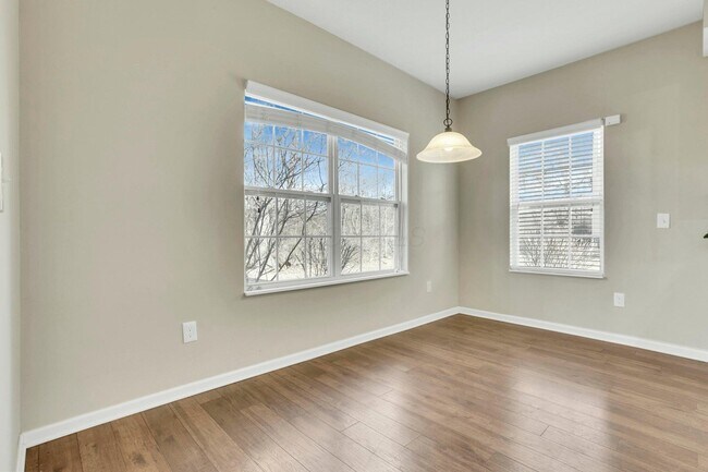 Building Photo - 505 Wintergreen Wy
