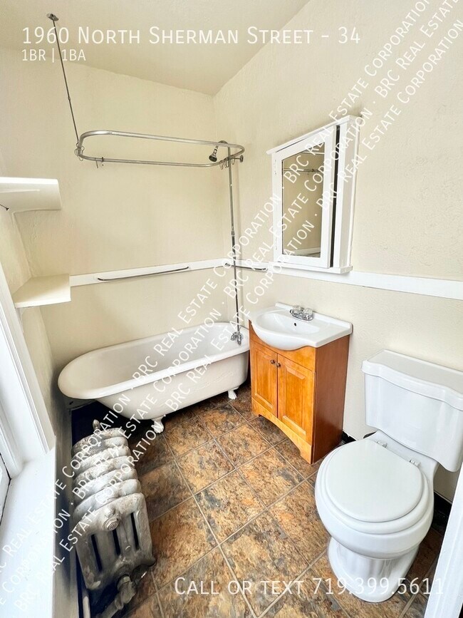 Building Photo - 1960 Sherman St