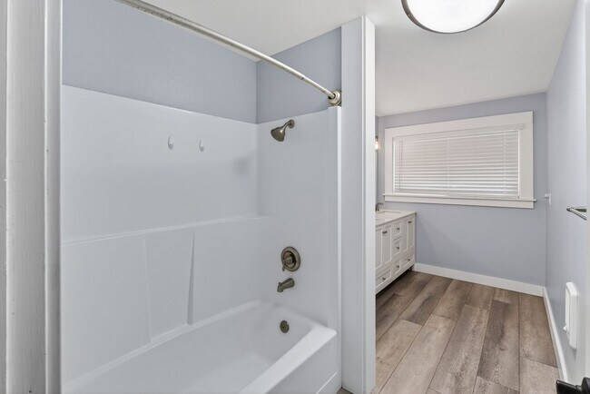 Building Photo - The Ultimate Gig Harbor Retreat!